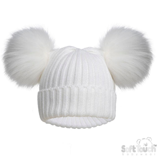 Double Pom Pom hat